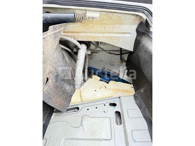 Lancia - spider 2000 beta - afbeelding 22 van  38
