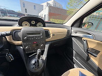 Lancia - ypsilon - 1.4-16v platino dfn - car - 2004 - afbeelding 7 van  25