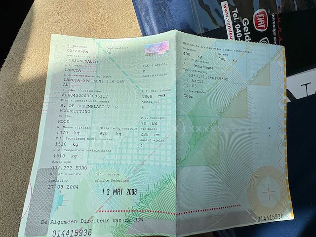 Lancia - ypsilon - 1.4-16v platino dfn - car - 2004 - afbeelding 16 van  25