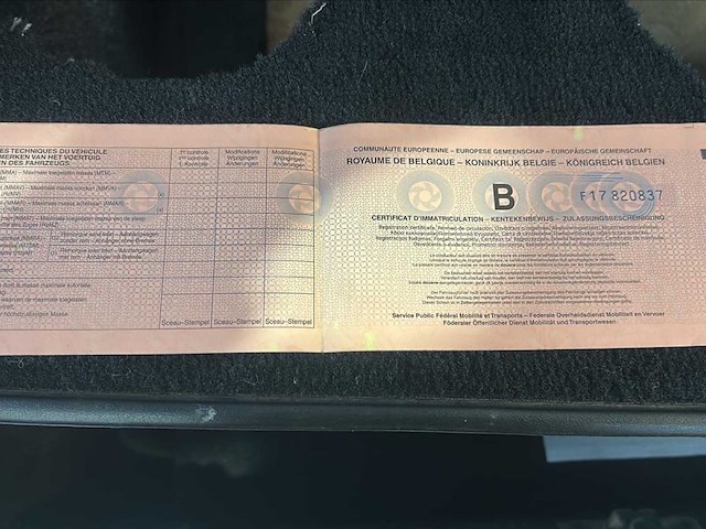 Lancia delta 1.6i turbo hf 140 pk oldtimer - afbeelding 35 van  37