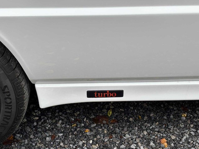 Lancia delta 1.6i turbo hf 140 pk oldtimer - afbeelding 5 van  45