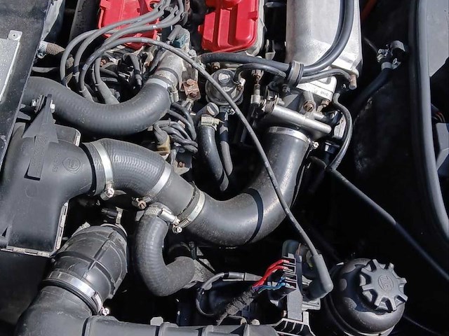 Lancia delta 1.6i turbo hf 140 pk oldtimer - afbeelding 21 van  45