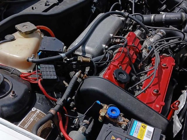 Lancia delta 1.6i turbo hf 140 pk oldtimer - afbeelding 32 van  45