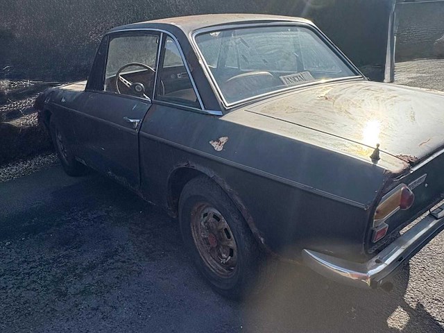 Lancia fulvia 13s oldtimer - afbeelding 5 van  7