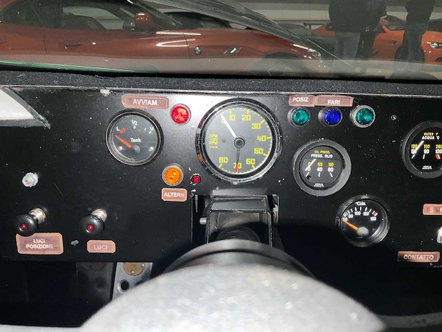 Lancia stratos rallye klassieke auto - afbeelding 3 van  46