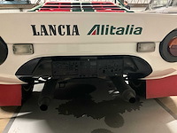 Lancia stratos rallye klassieke auto - afbeelding 10 van  46