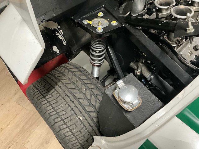 Lancia stratos rallye klassieke auto - afbeelding 29 van  46