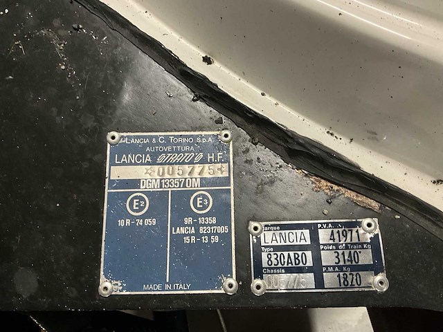 Lancia stratos rallye klassieke auto - afbeelding 38 van  46