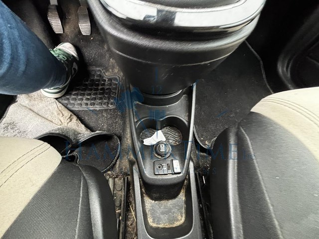 Lancia ypsilon 5p/d 1.2i fire evo ii gold, 2012 - afbeelding 9 van  33