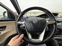 Lancia ypsilon 5p/d 1.2i fire evo ii gold, 2012 - afbeelding 11 van  33