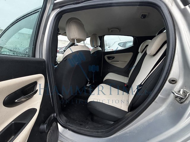 Lancia ypsilon 5p/d 1.2i fire evo ii gold, 2012 - afbeelding 15 van  33