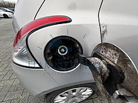 Lancia ypsilon 5p/d 1.2i fire evo ii gold, 2012 - afbeelding 17 van  33