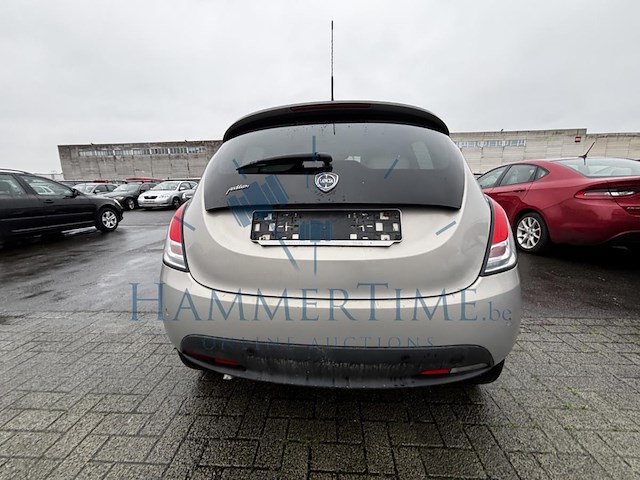 Lancia ypsilon 5p/d 1.2i fire evo ii gold, 2012 - afbeelding 30 van  33