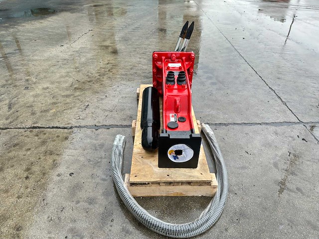 Lancini - 2025 - hm150 - voorzetapparatuur - hamer - afbeelding 4 van  10