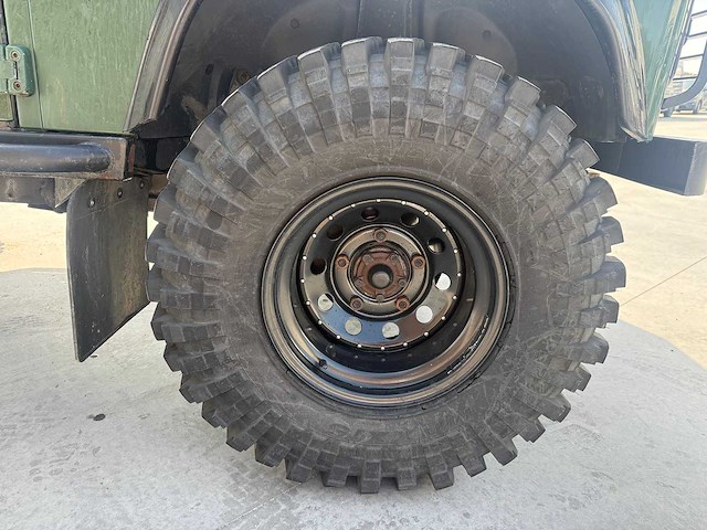 Land rover - 2002 - defender - 90 td5 - personenauto - afbeelding 3 van  16