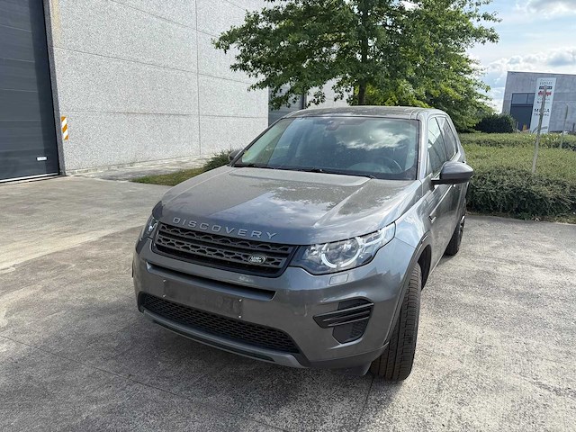 Land rover - 2016 - discovery - - personenauto - afbeelding 21 van  26