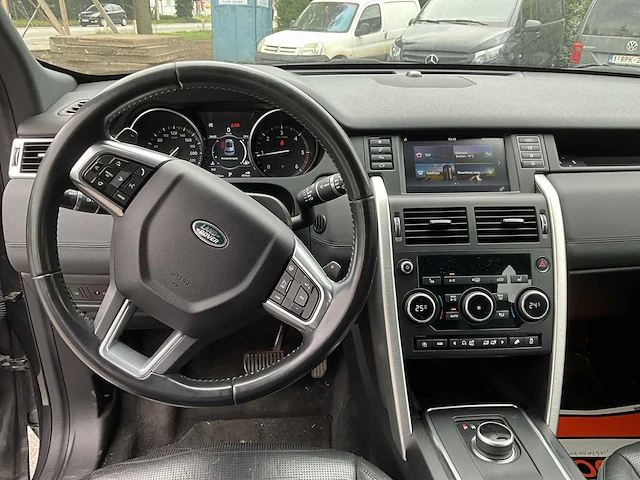 Land rover - 2018 - discovery sport - sport - personenauto - afbeelding 3 van  29
