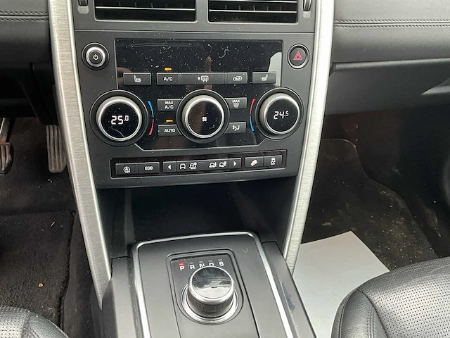 Land rover - 2018 - discovery sport - sport - personenauto - afbeelding 26 van  29