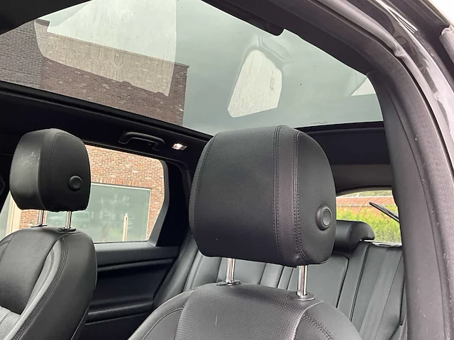Land rover - 2018 - discovery sport - sport - personenauto - afbeelding 18 van  29