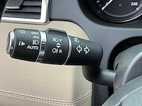 Land rover - 2019 - discovery sport 2.0 td4 hse - td4 hse - personenauto - afbeelding 44 van  53