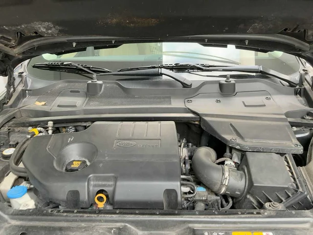 Land rover - 2019 - discovery sport 2.0 td4 hse - td4 hse - personenauto - afbeelding 16 van  53