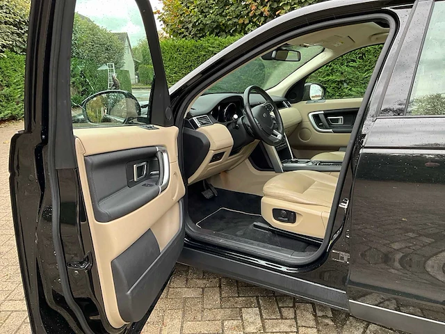 Land rover - 2019 - discovery sport 2.0 td4 hse - td4 hse - personenauto - afbeelding 3 van  43