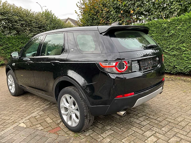 Land rover - 2019 - discovery sport 2.0 td4 hse - td4 hse - personenauto - afbeelding 27 van  43