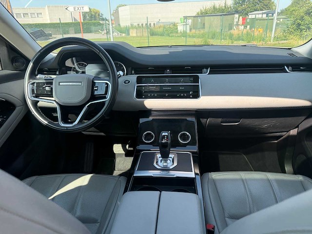Land rover - 2022 - evoque - personenauto - afbeelding 18 van  34
