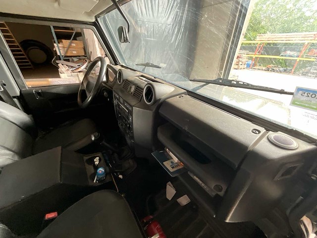 Land rover - 90 - classic cars >15 - afbeelding 6 van  64