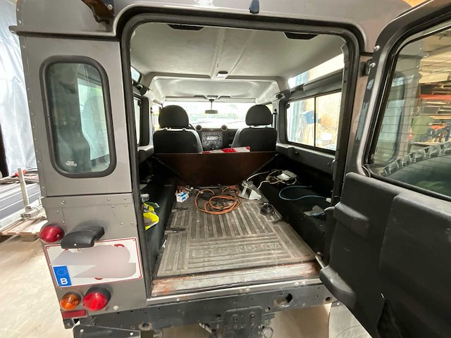 Land rover - 90 - classic cars >15 - afbeelding 7 van  65
