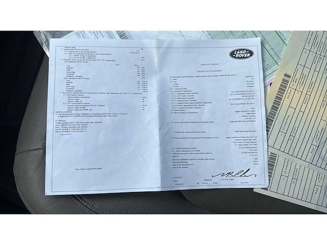 Land rover - defender - 110 se 3.0 d200 - car - 2023 - afbeelding 24 van  32