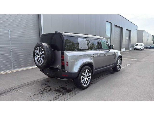 Land rover - defender - 110 se 3.0 d200 - car - 2023 - afbeelding 27 van  32