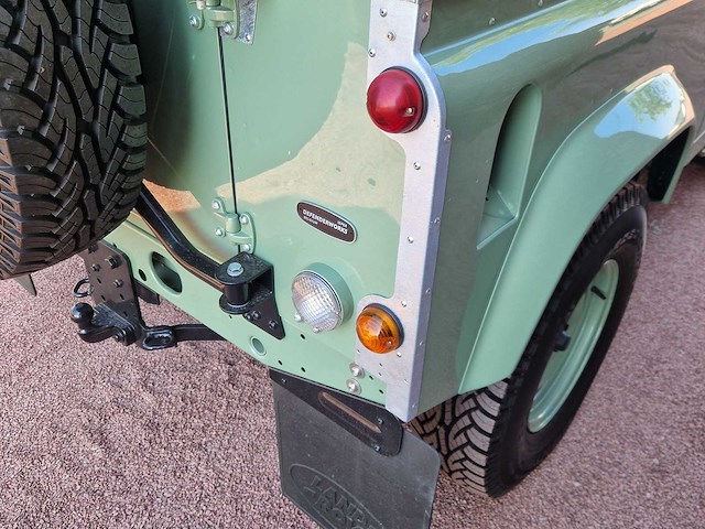 Land rover - reimagined - defender 90 - car - 2012 - afbeelding 10 van  51