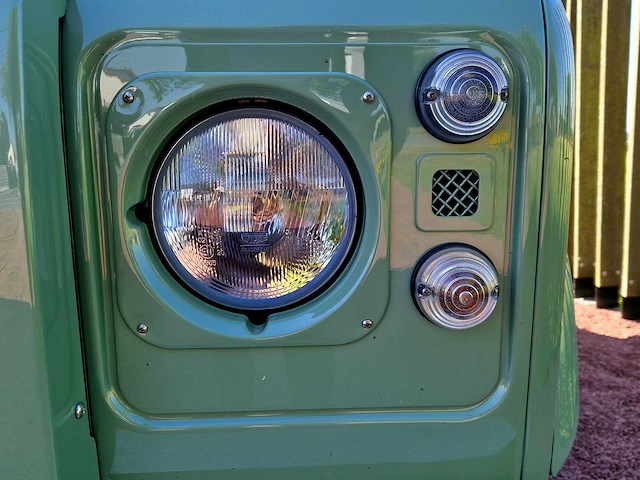 Land rover - reimagined - defender 90 - car - 2012 - afbeelding 17 van  51