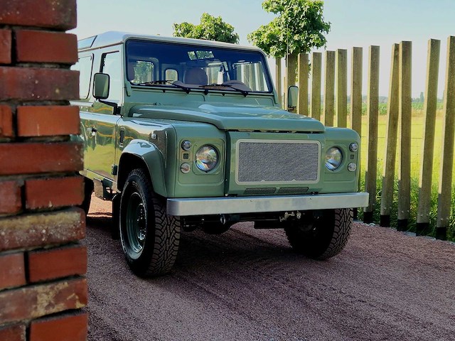 Land rover - reimagined - defender 90 - car - 2012 - afbeelding 32 van  51