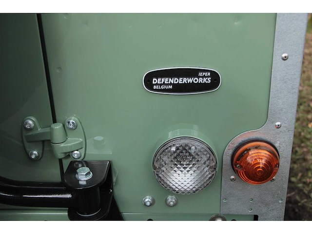 Land rover - reimagined - defender 90 - car - 2012 - afbeelding 2 van  34