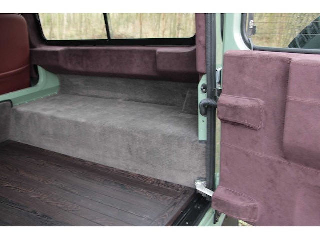 Land rover - reimagined - defender 90 - car - 2012 - afbeelding 16 van  34