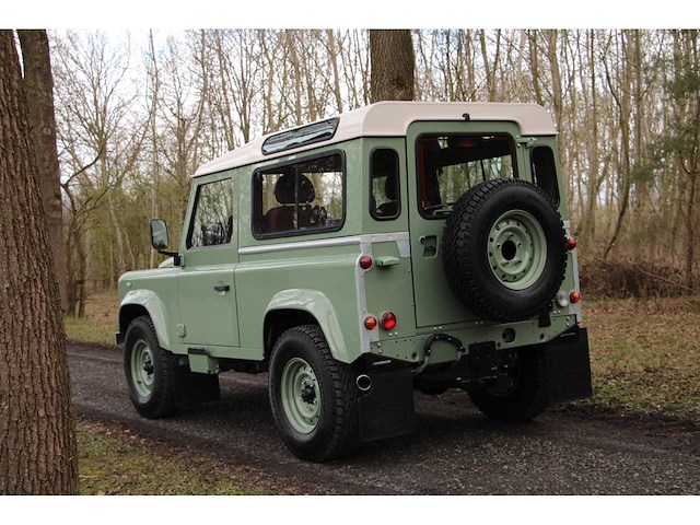 Land rover - reimagined - defender 90 - car - 2012 - afbeelding 24 van  34