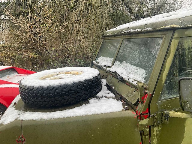 Land rover 4x4 jeep oldtimer - afbeelding 2 van  31
