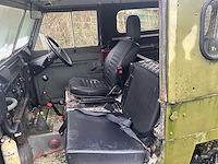 Land rover 4x4 jeep oldtimer - afbeelding 10 van  31