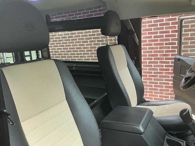 Land rover 90 van lichte vracht - afbeelding 34 van  52