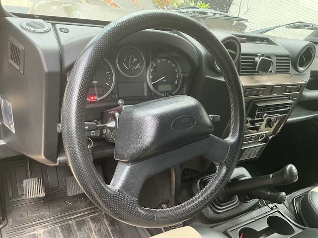 Land rover 90 van lichte vracht - afbeelding 15 van  52