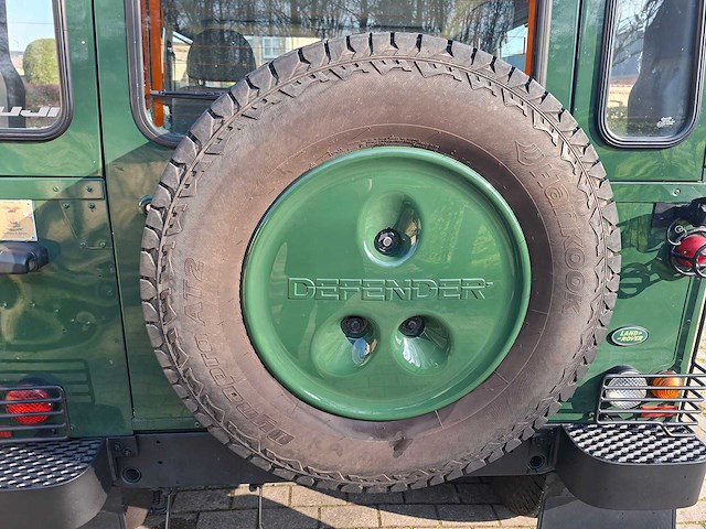 Land rover defender 90 td4 - afbeelding 30 van  59