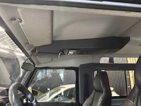 Land rover defender auto - 2,5 td5 4x4 – 122 pk – 2005 – 200,689 km – commercieel - afbeelding 17 van  59