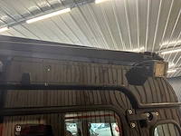 Land rover defender auto - 2,5 td5 4x4 – 122 pk – 2005 – 200,689 km – commercieel - afbeelding 26 van  59