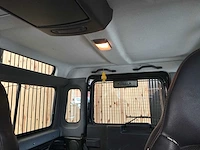 Land rover defender auto - 2,5 td5 4x4 – 122 pk – 2005 – 200,689 km – commercieel - afbeelding 23 van  59