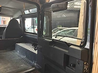 Land rover defender auto - 2,5 td5 4x4 – 122 pk – 2005 – 200,689 km – commercieel - afbeelding 28 van  59