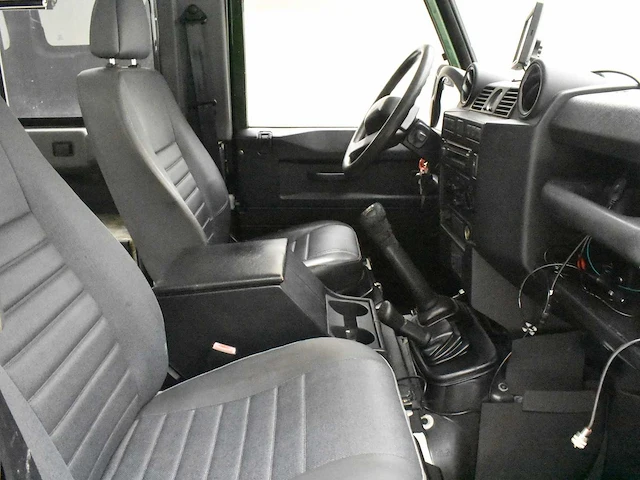 Land rover defender td4 90 - afbeelding 30 van  57