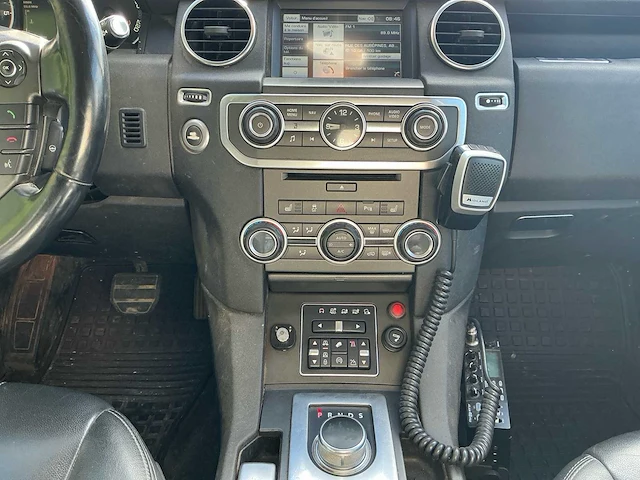 Land-rover discoverey 3.0 tdv6 bedrijfswagen - afbeelding 11 van  51
