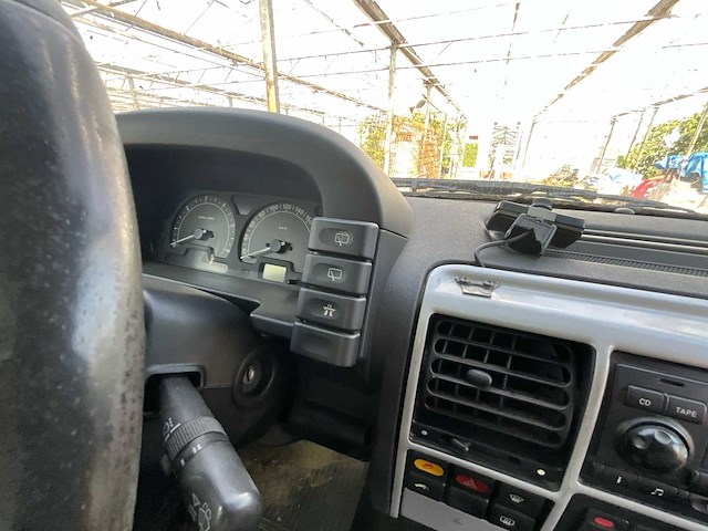 Land rover discovery 2 bedrijfswagen - afbeelding 46 van  62